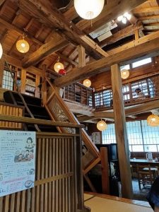 うどん処わらし　内観
